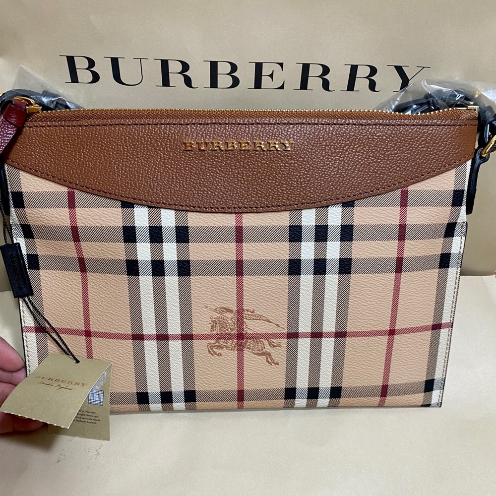 NWT Burberry crossbody